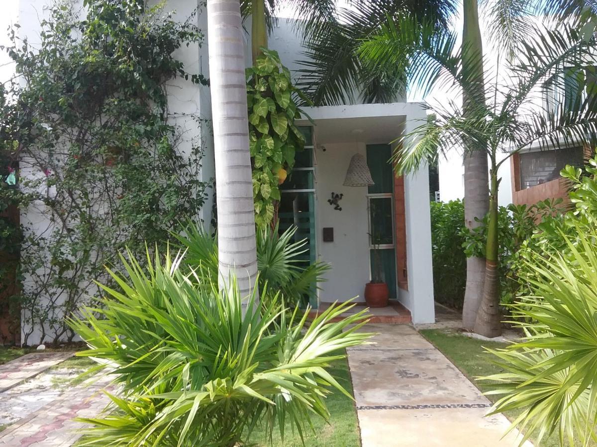 Casa Rioja Playacar Bed and Breakfast Playa del Carmen Exterior foto